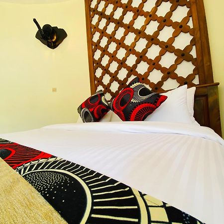 Forest Park Resort Buloba Bagian luar foto