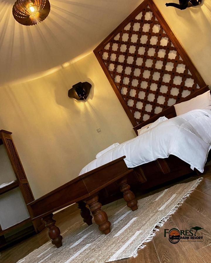 Forest Park Resort Buloba Bagian luar foto