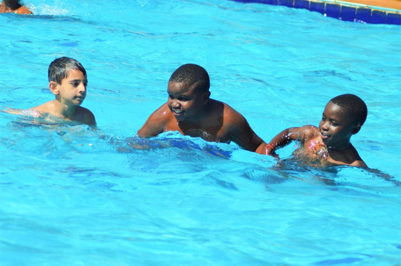 Forest Park Resort Buloba Bagian luar foto